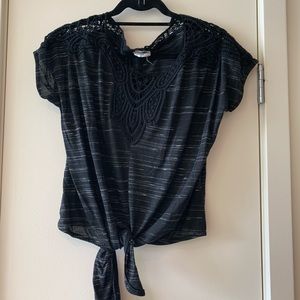 Black tie with tie at waist